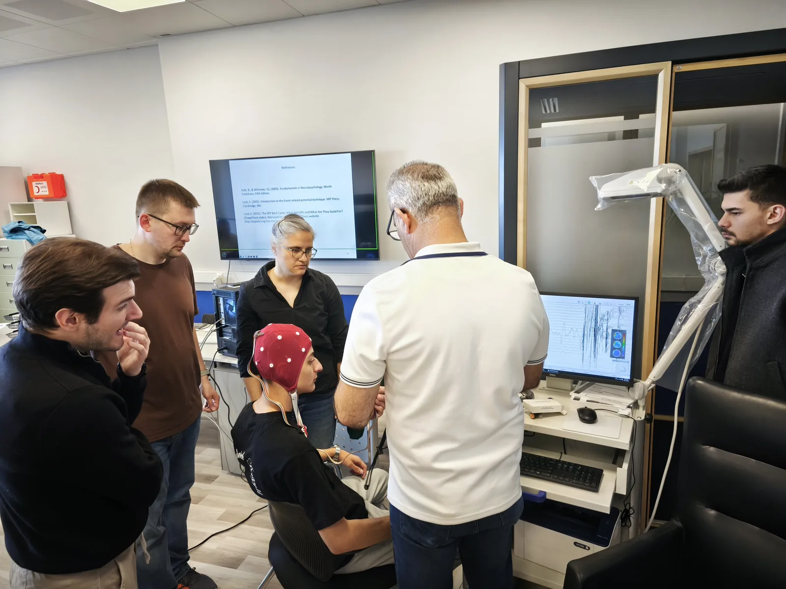 Hands-on EEG setup during the workshop